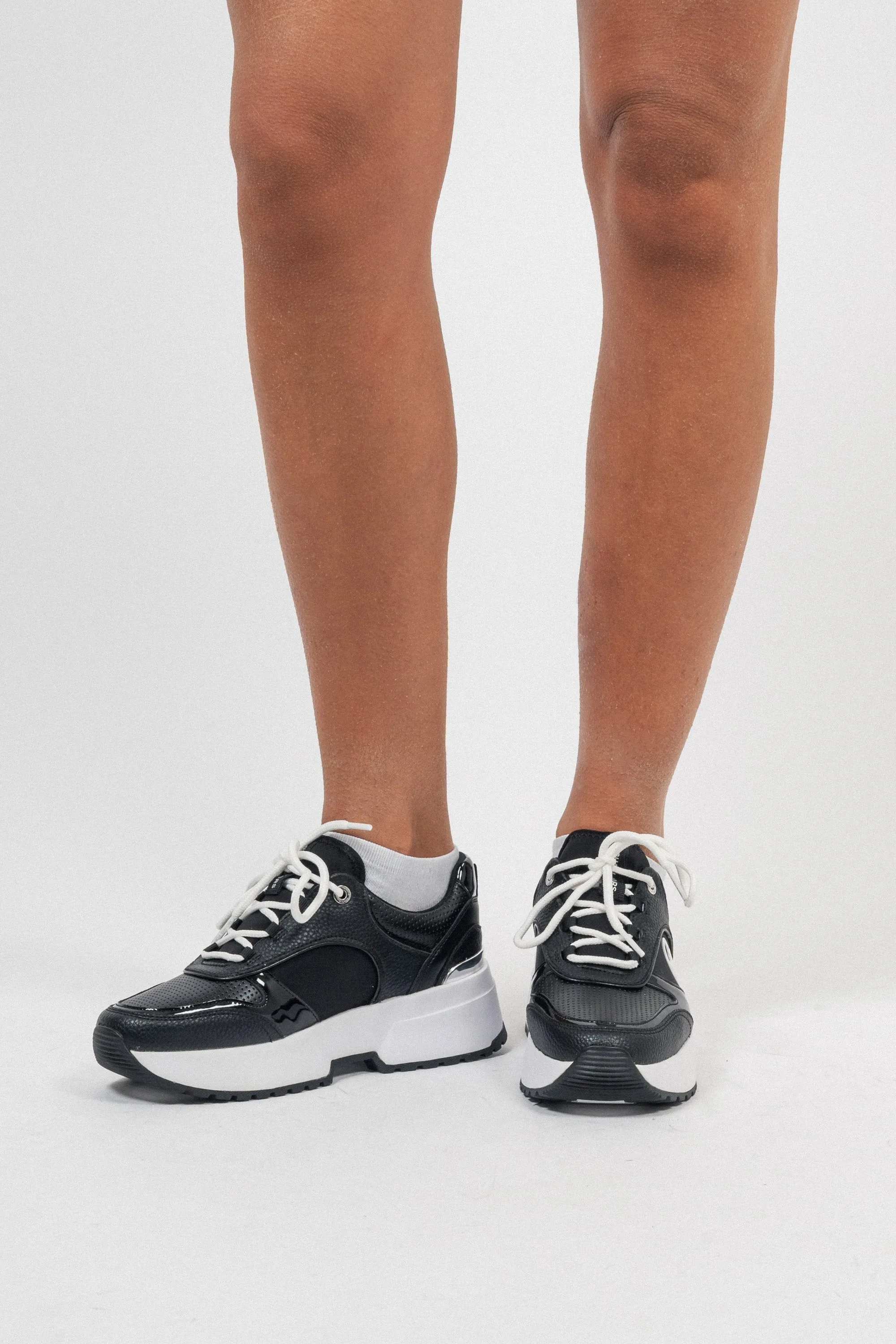 Percy Trainer - Black