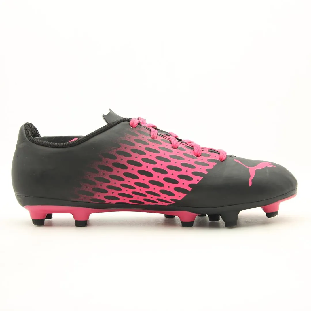 PUMA SOCCER CLEATS